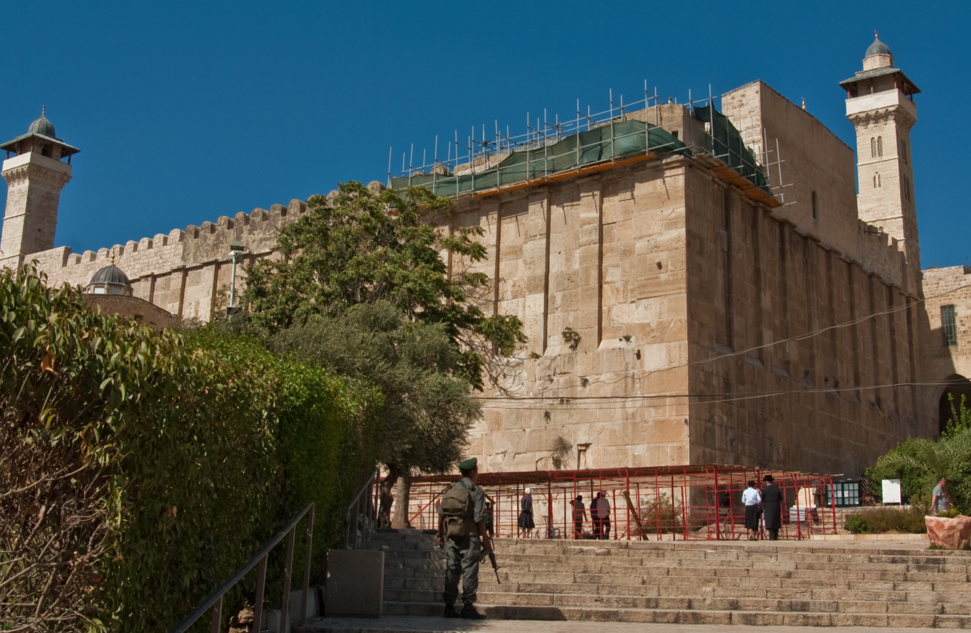 Israel and Stuff » Palestinians conniving to acquire Cave of the ...